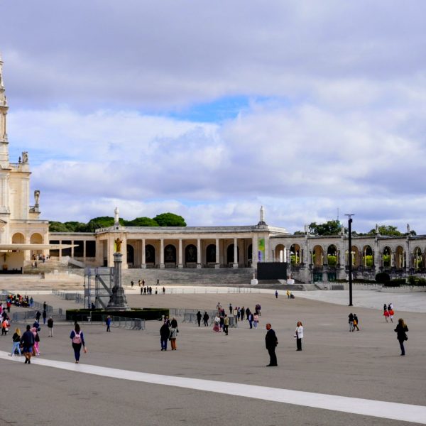 Fátima, Nazaré and Óbidos Tour